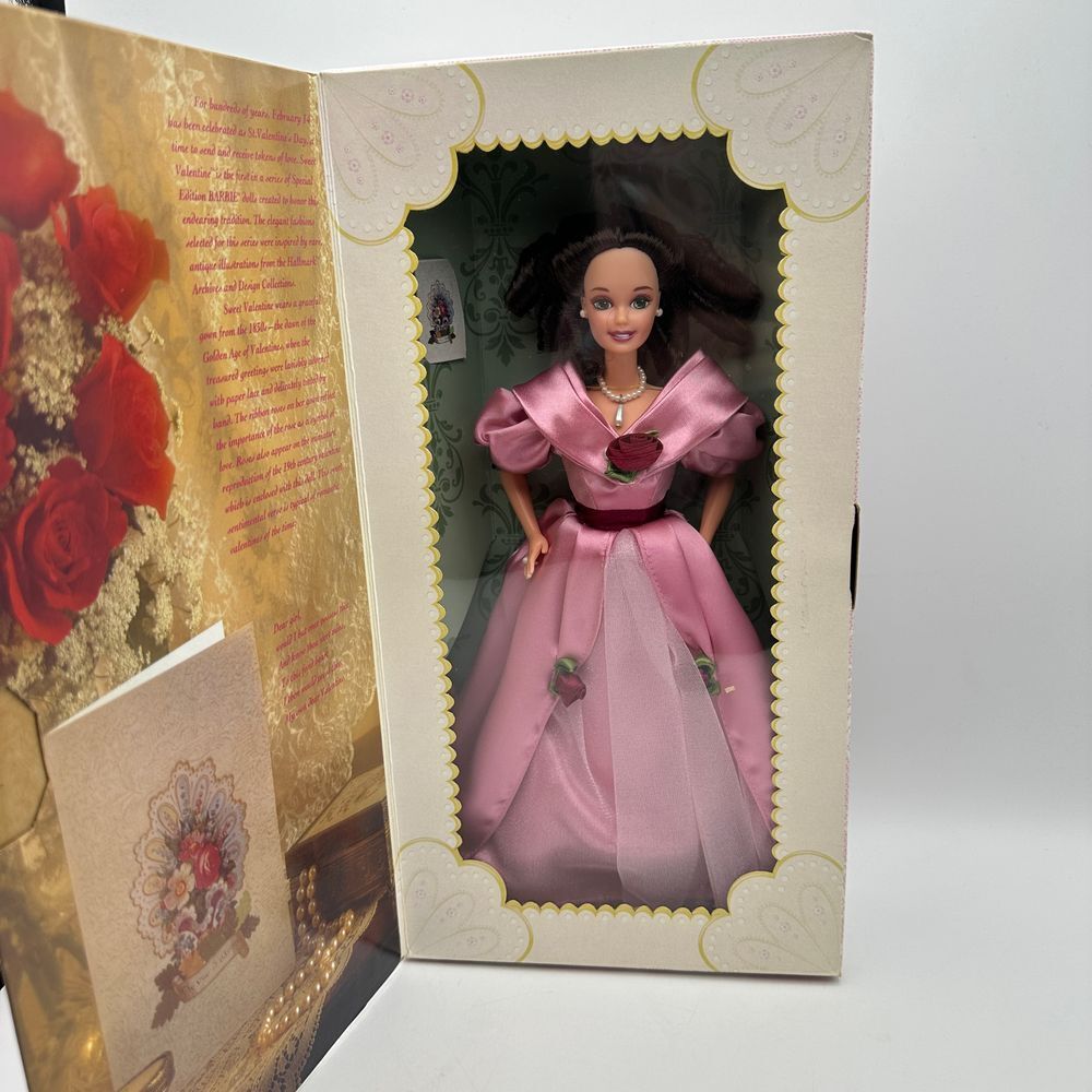 Mattel 14880 Hallmark Special Edition Sweet Valentine‎ Barbie Doll 1995 NIB NRFB